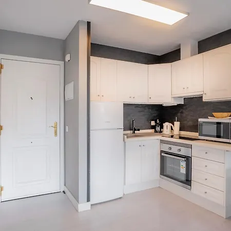 Balcon Del Mar B52 1 Bedroom With Great Terrace And Pool