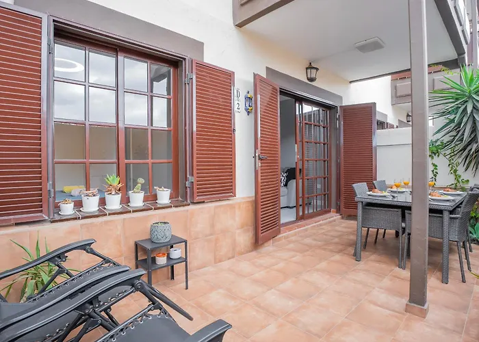 Balcon Del Mar B52 1 Bedroom With Great Terrace And Pool Lägenhet